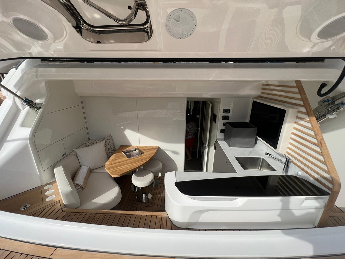 Princess Yachts Motor Yacht LEILANI For Sale