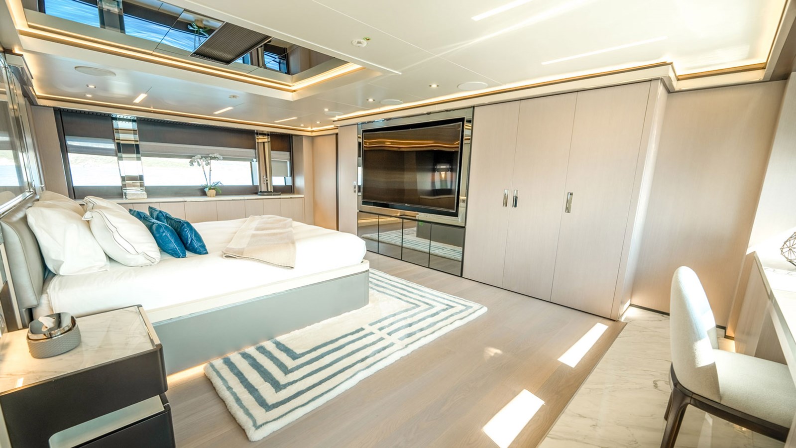 Mondomarine Motor Yacht Provocateur For Sale
