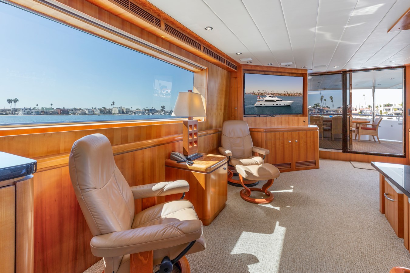 Horizon Motor Yachts Motor Yacht REVERIE  For Sale