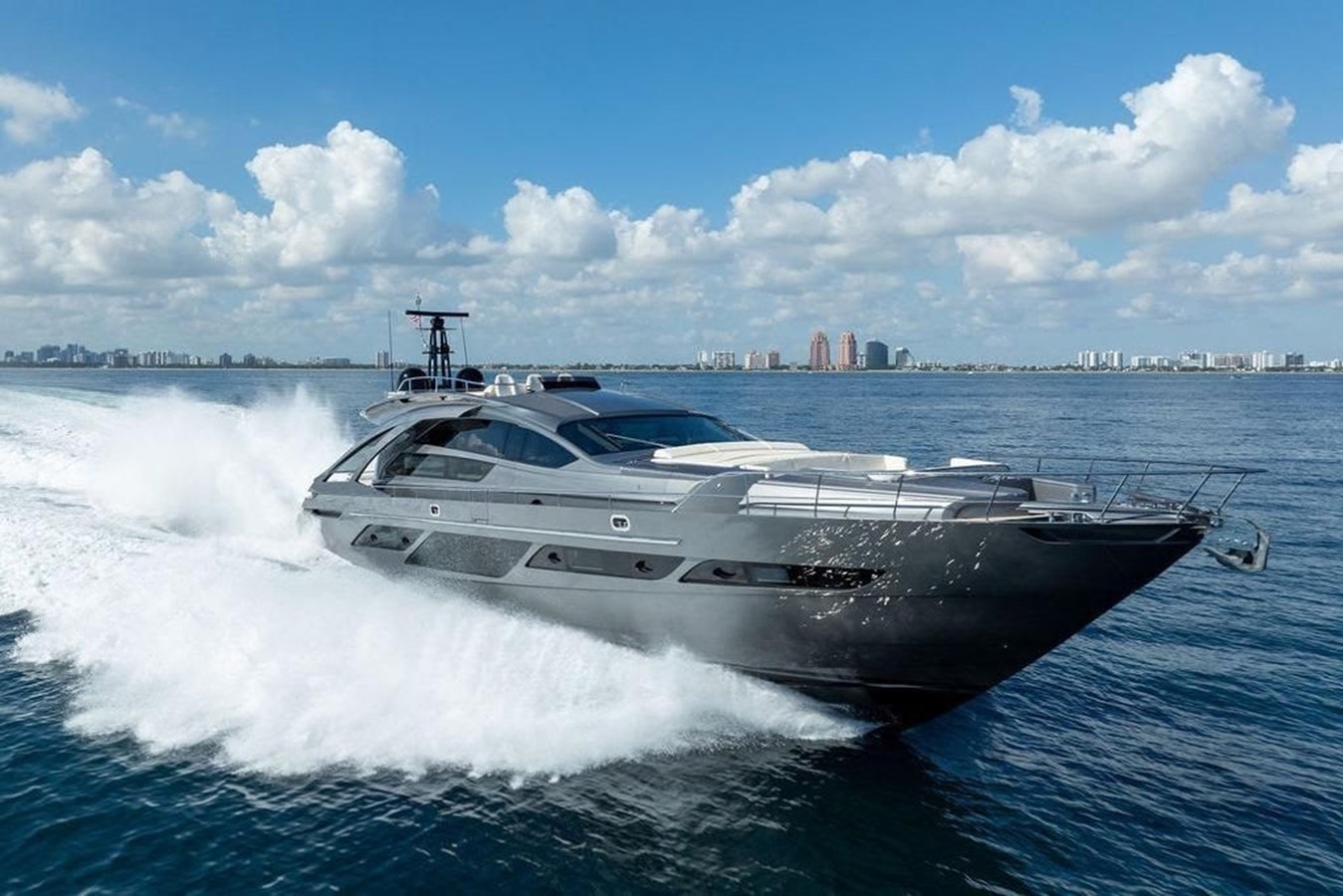 Pershing Motor Yacht One Spin 3 For Sale