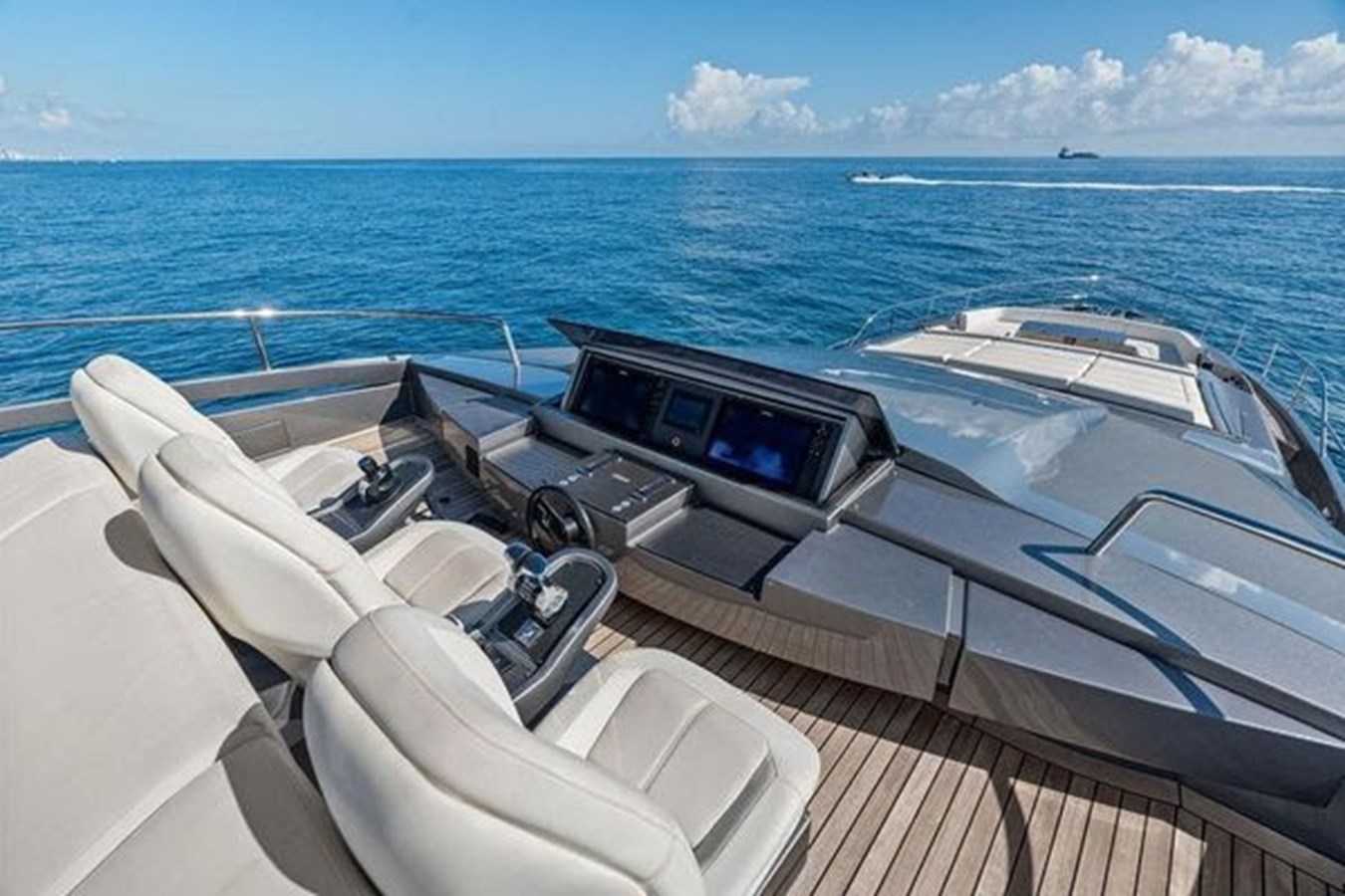 Pershing Motor Yacht One Spin 3 For Sale