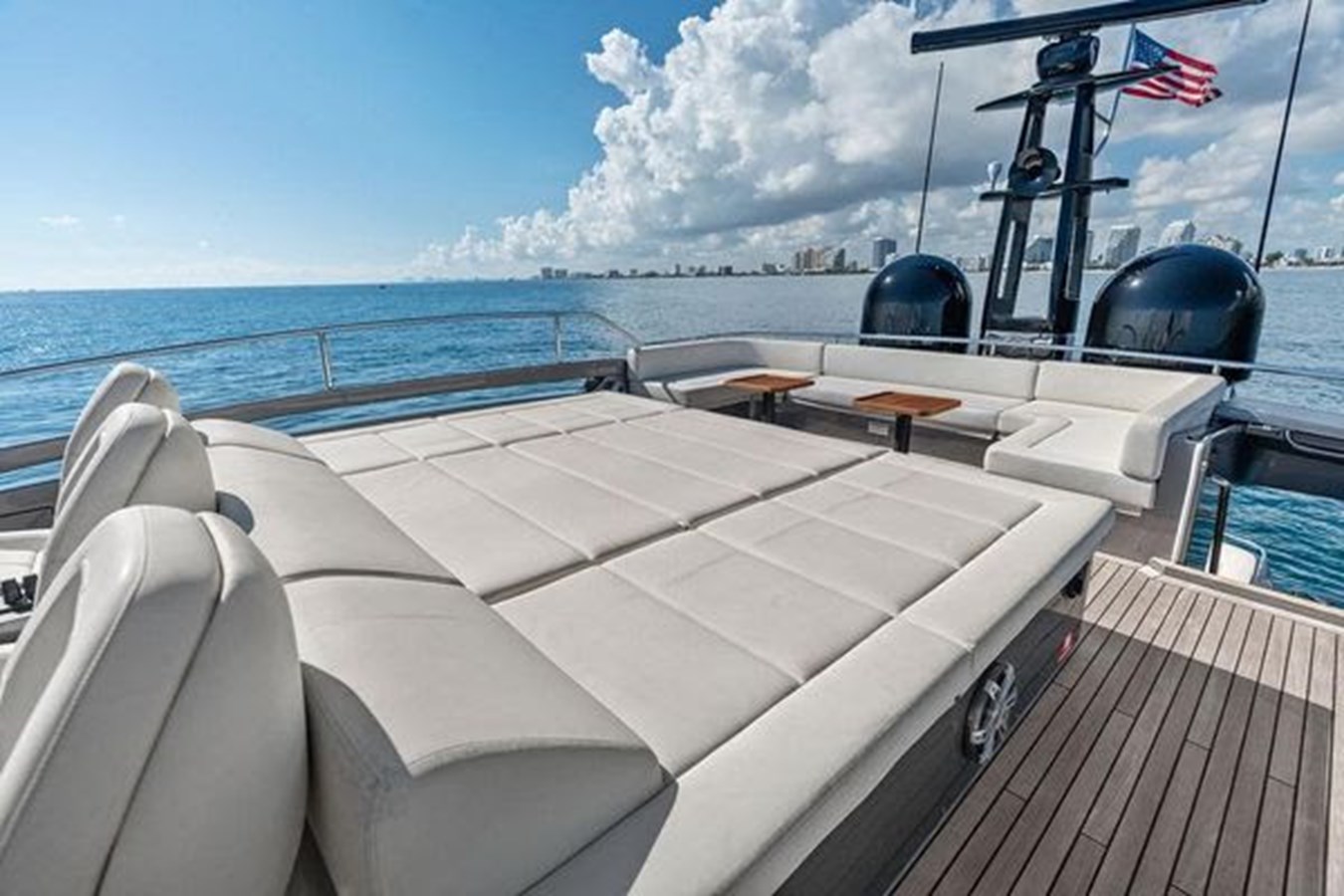 Pershing Motor Yacht One Spin 3 For Sale
