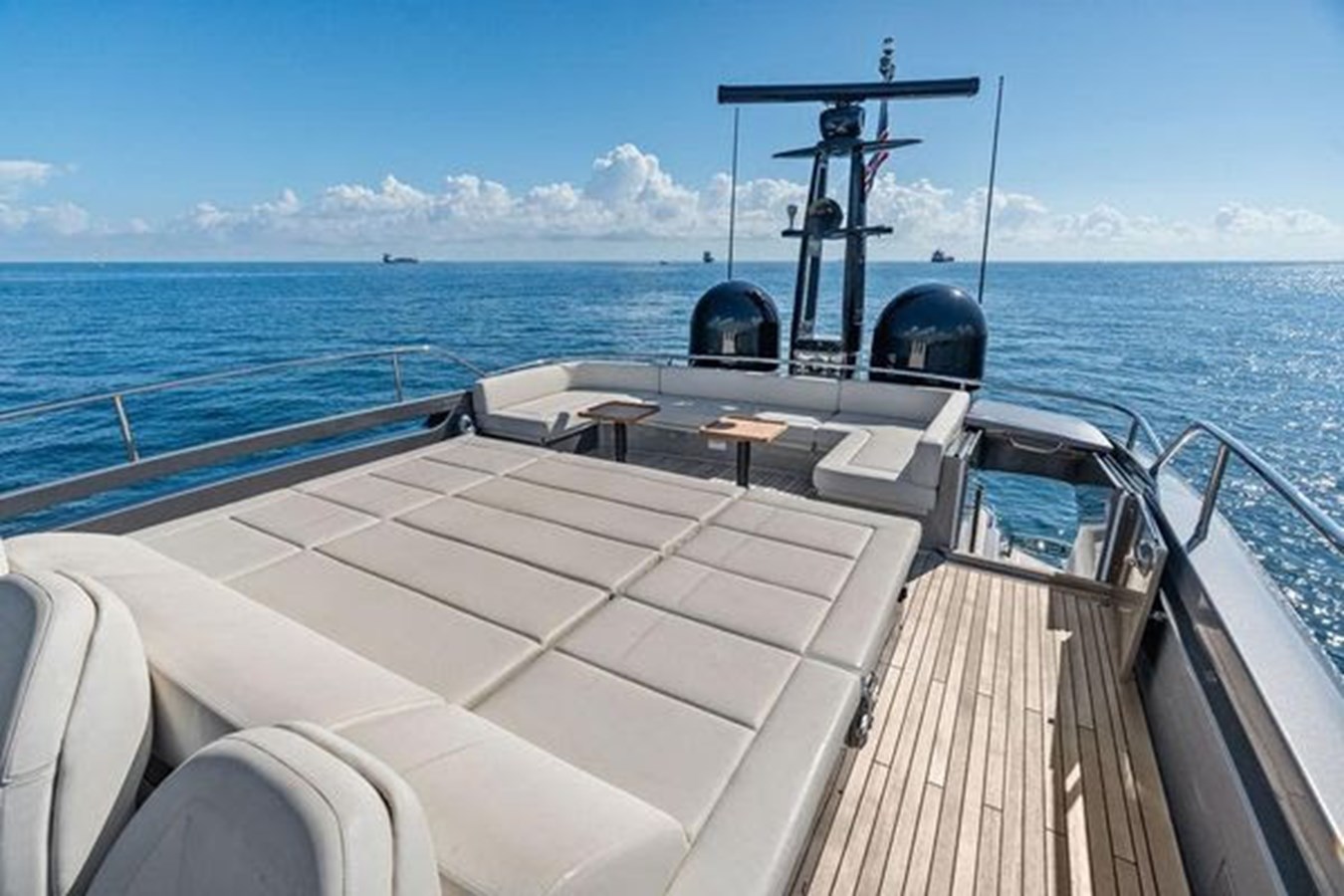 Pershing Motor Yacht One Spin 3 For Sale