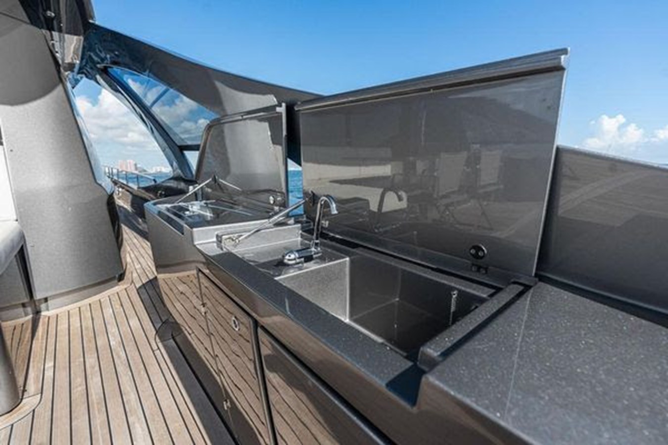 Pershing Motor Yacht One Spin 3 For Sale