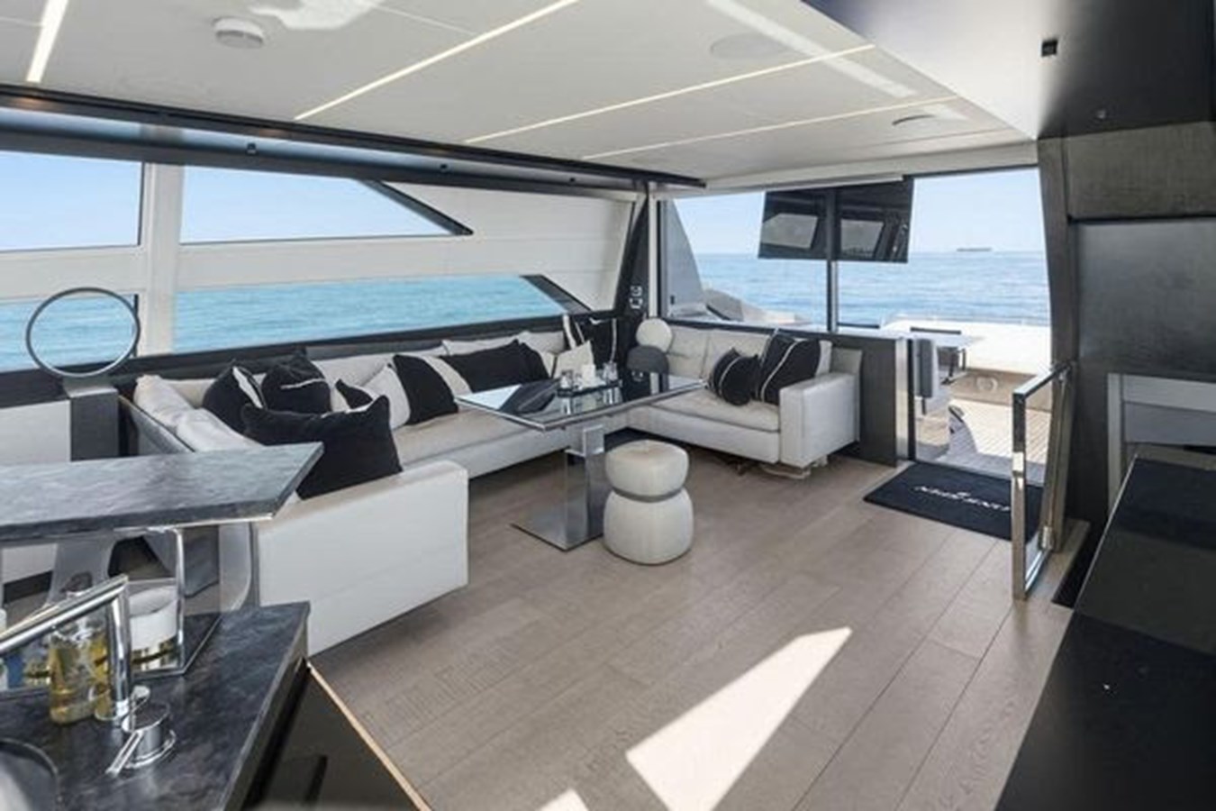 Pershing Motor Yacht One Spin 3 For Sale
