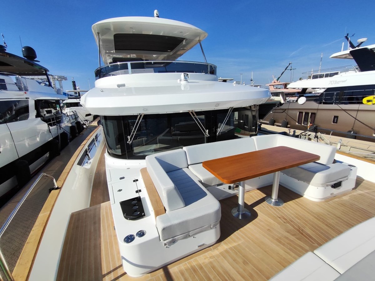 Sirena Yachts Motor Yacht ARGA For Sale