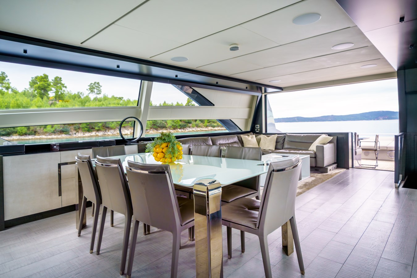 Pershing Motor Yacht MAVIS For Sale
