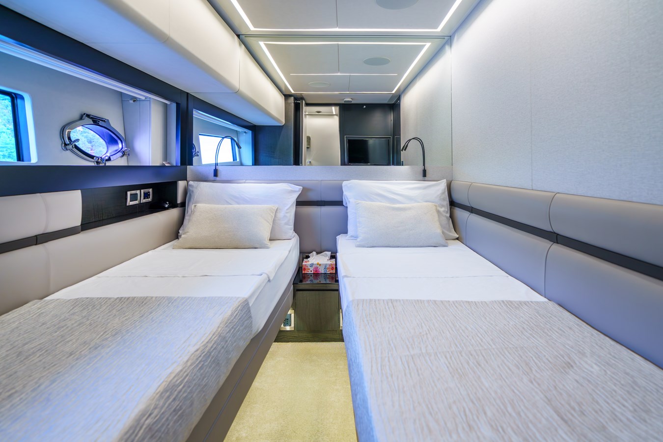 Pershing Motor Yacht MAVIS For Sale