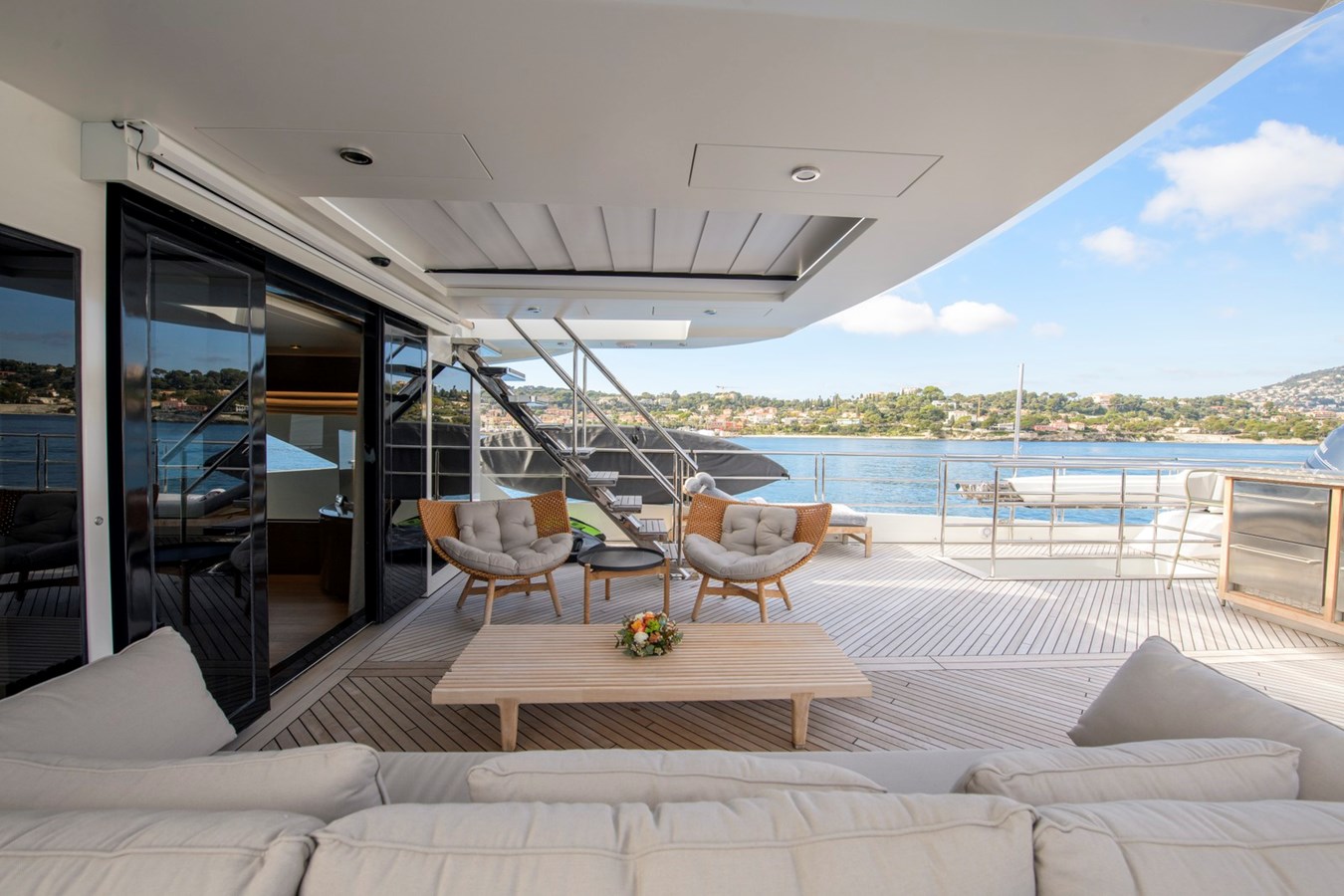 Blaundus Yachts Motor Yacht EBYSHINE For Sale