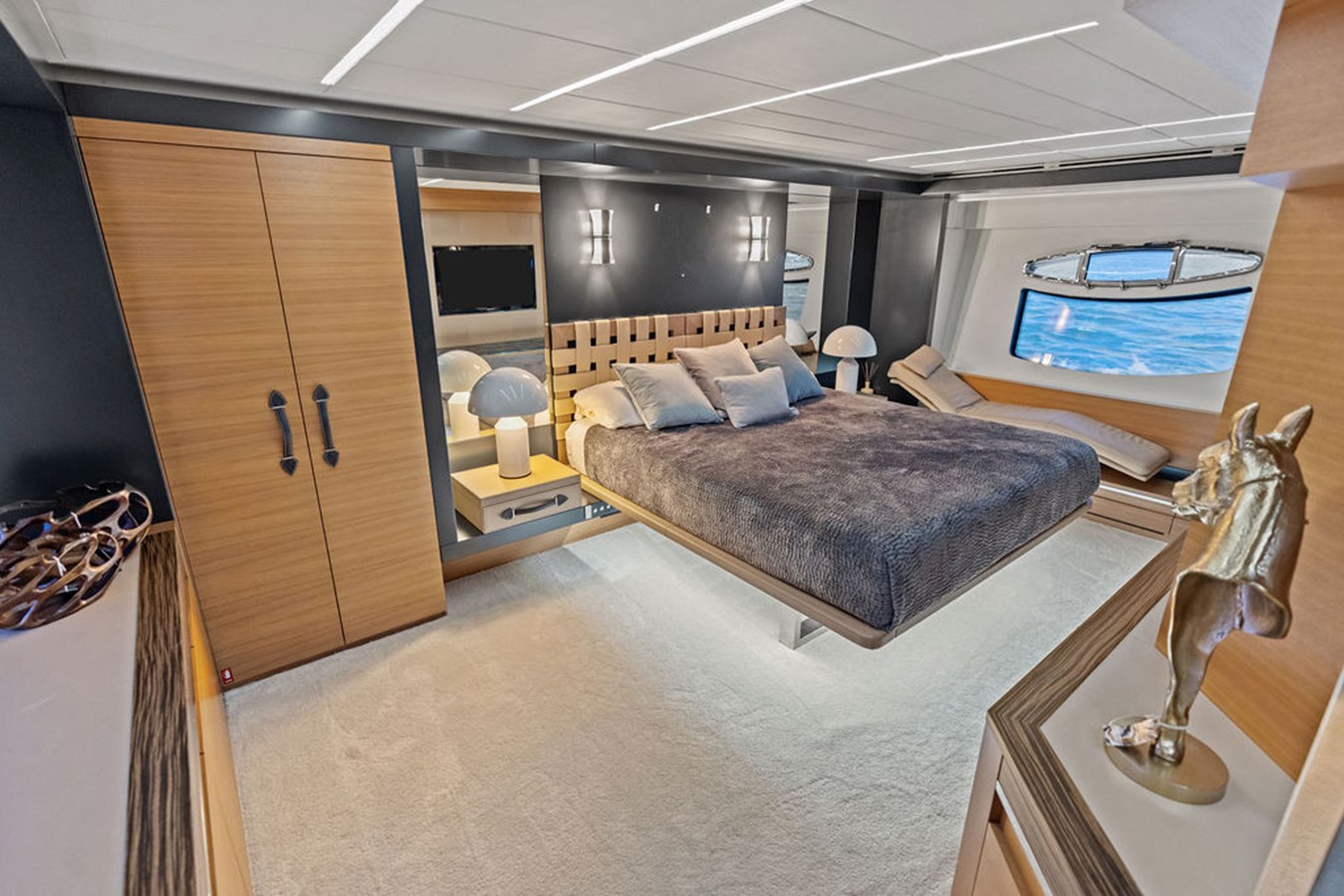Pershing Motor Yacht Cersei For Sale