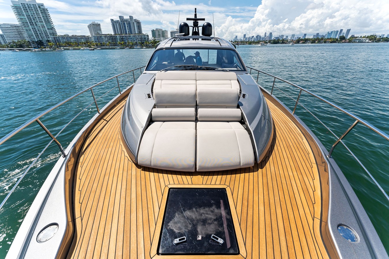 Pershing Motor Yacht QUANTUM For Sale