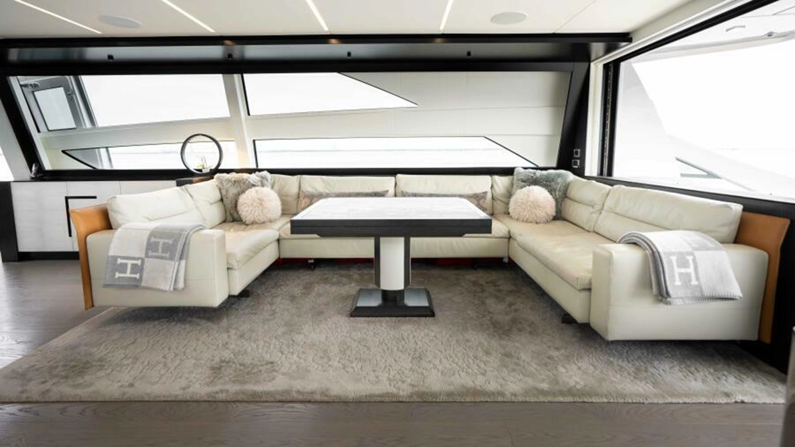 Pershing Motor Yacht STALLION For Sale