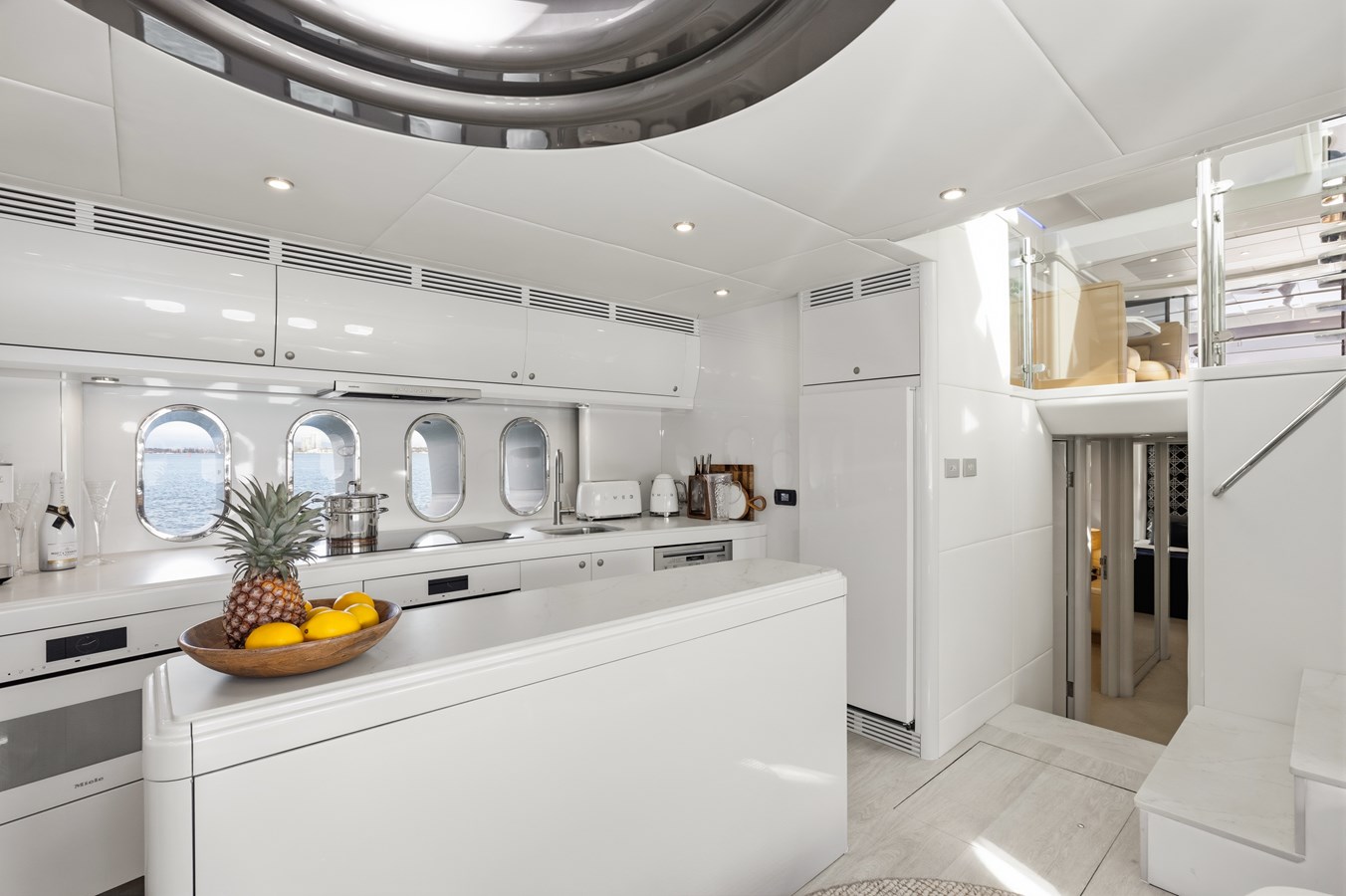 Warren Yachts Motor Yacht Warren 87 For Sale