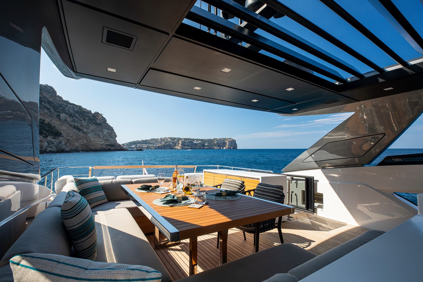 Sanlorenzo Yachts Motor Boat SEVEN For Sale