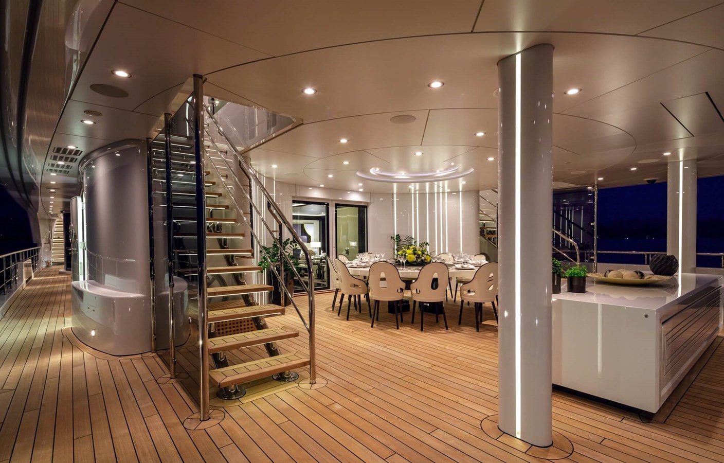 Nobiskrug Motor Yacht LADY VERA For Sale