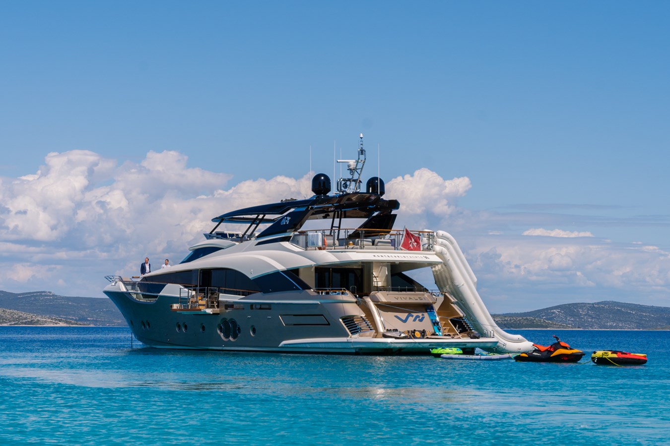 Monte Carlo Yachts Motor Yacht VIVALDI For Sale