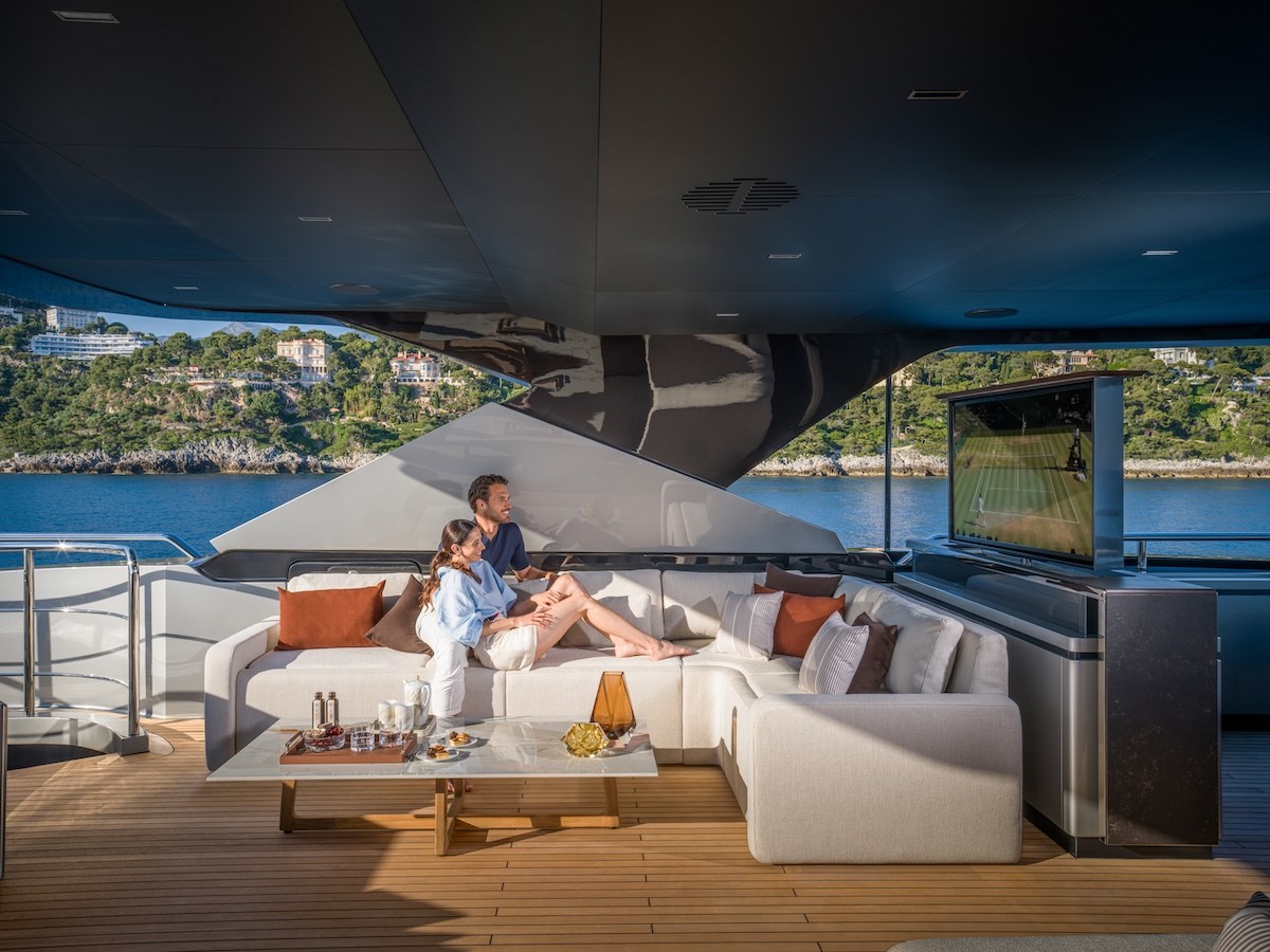 Riva Yacht Motor Yacht SAIRU For Sale
