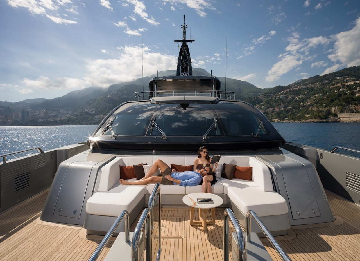 Riva Yacht Motor Yacht SAIRU For Sale