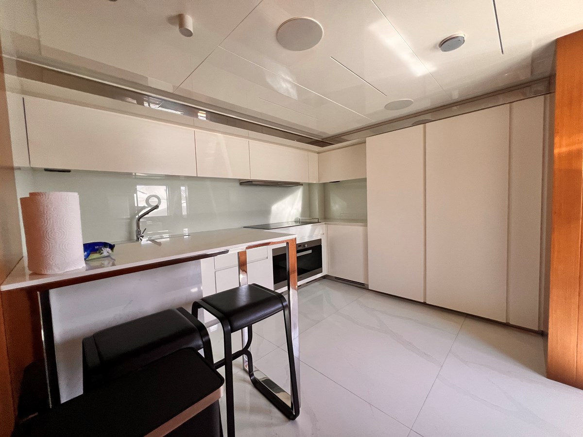 Riva Yacht Motor Yacht Riva 100 Corsaro For Sale