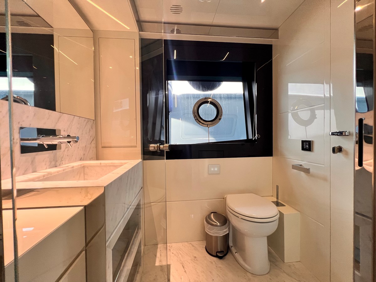 Riva Yacht Motor Yacht Riva 100 Corsaro For Sale