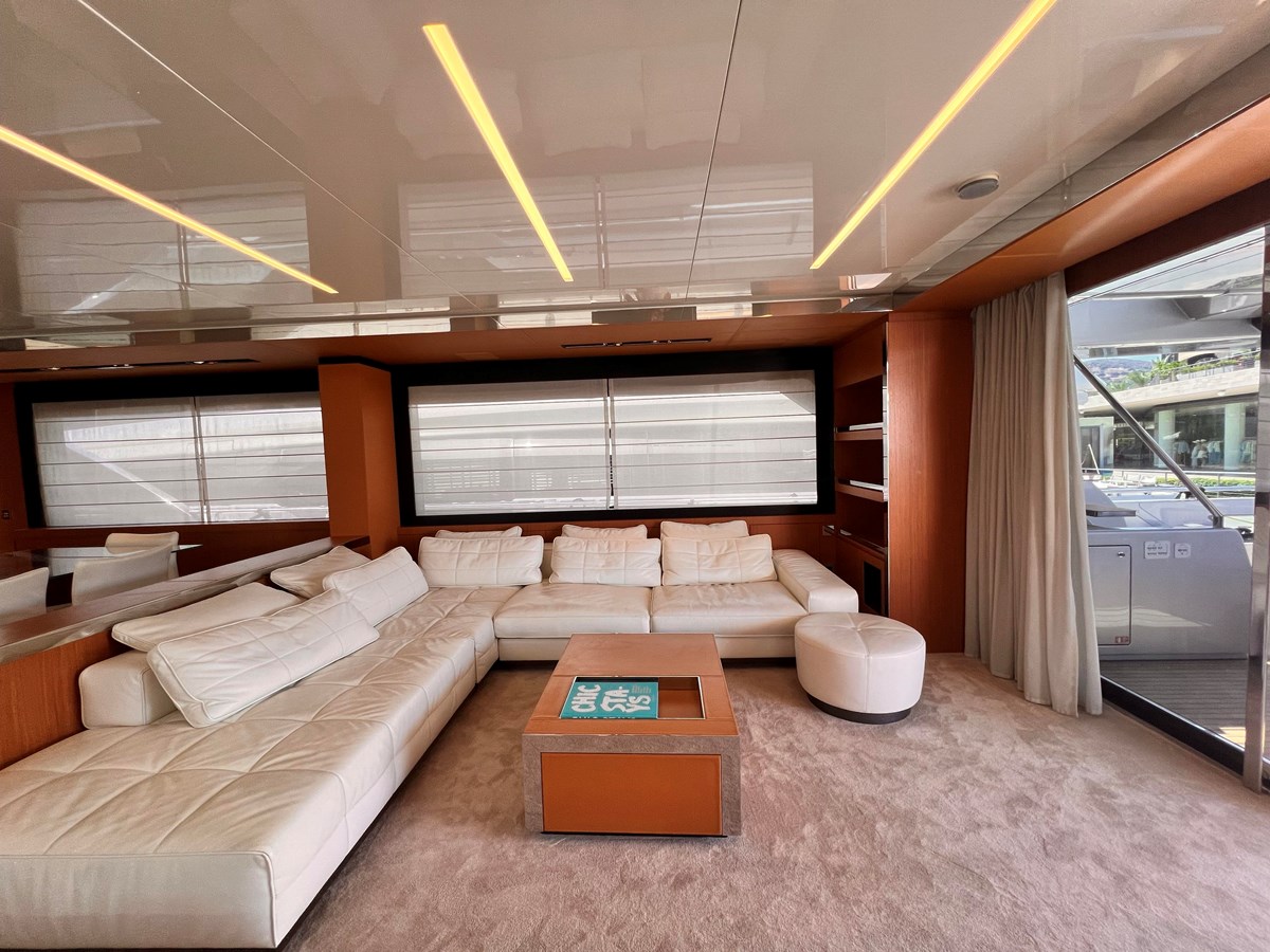 Riva Yacht Motor Yacht Riva 100 Corsaro For Sale