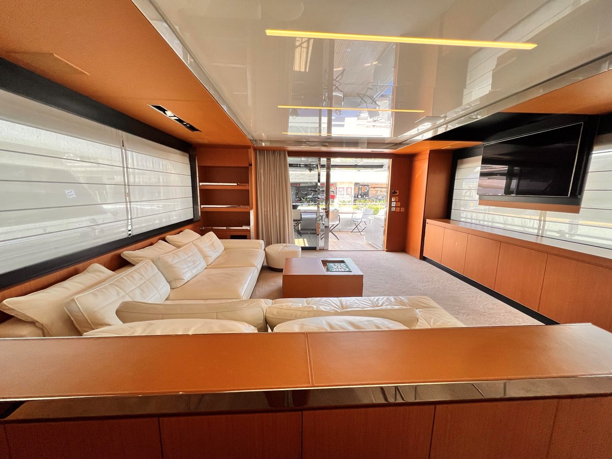 Riva Yacht Motor Yacht Riva 100 Corsaro For Sale