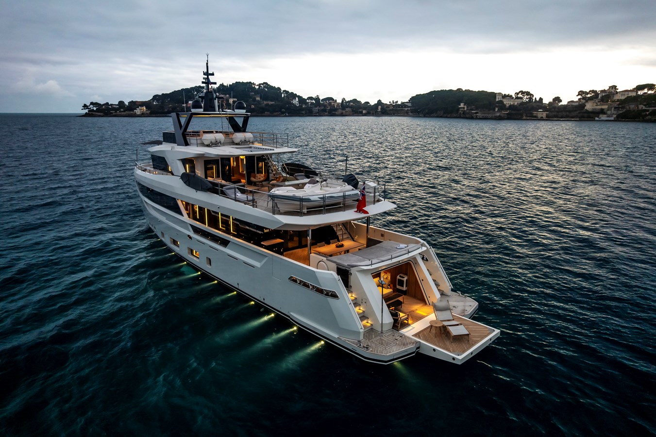 Blaundus Yachts Motor Yacht EBYSHINE For Sale