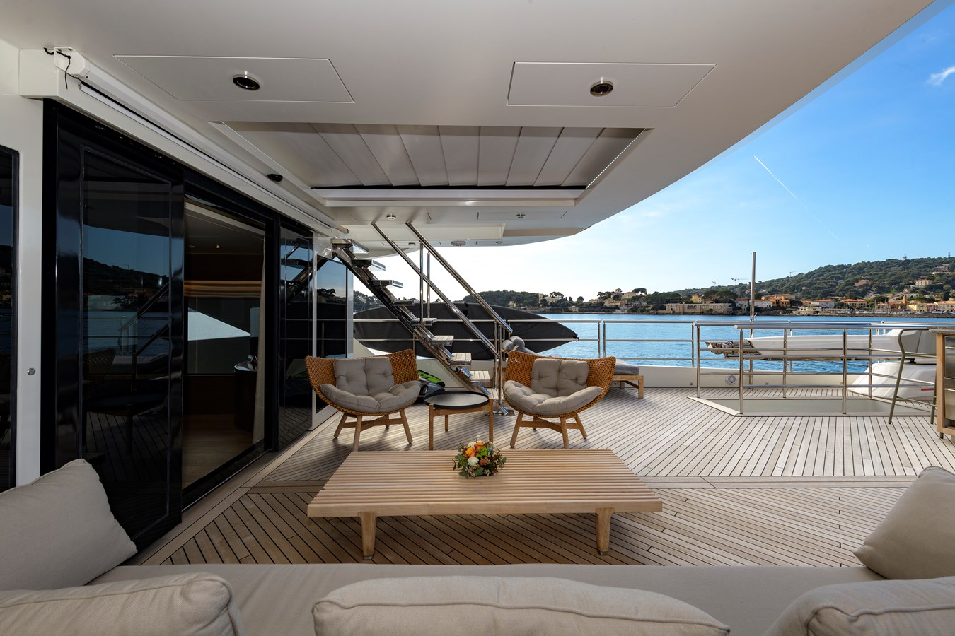Blaundus Yachts Motor Yacht EBYSHINE For Sale