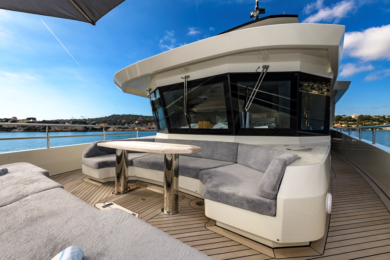 Blaundus Yachts Motor Yacht EBYSHINE For Sale