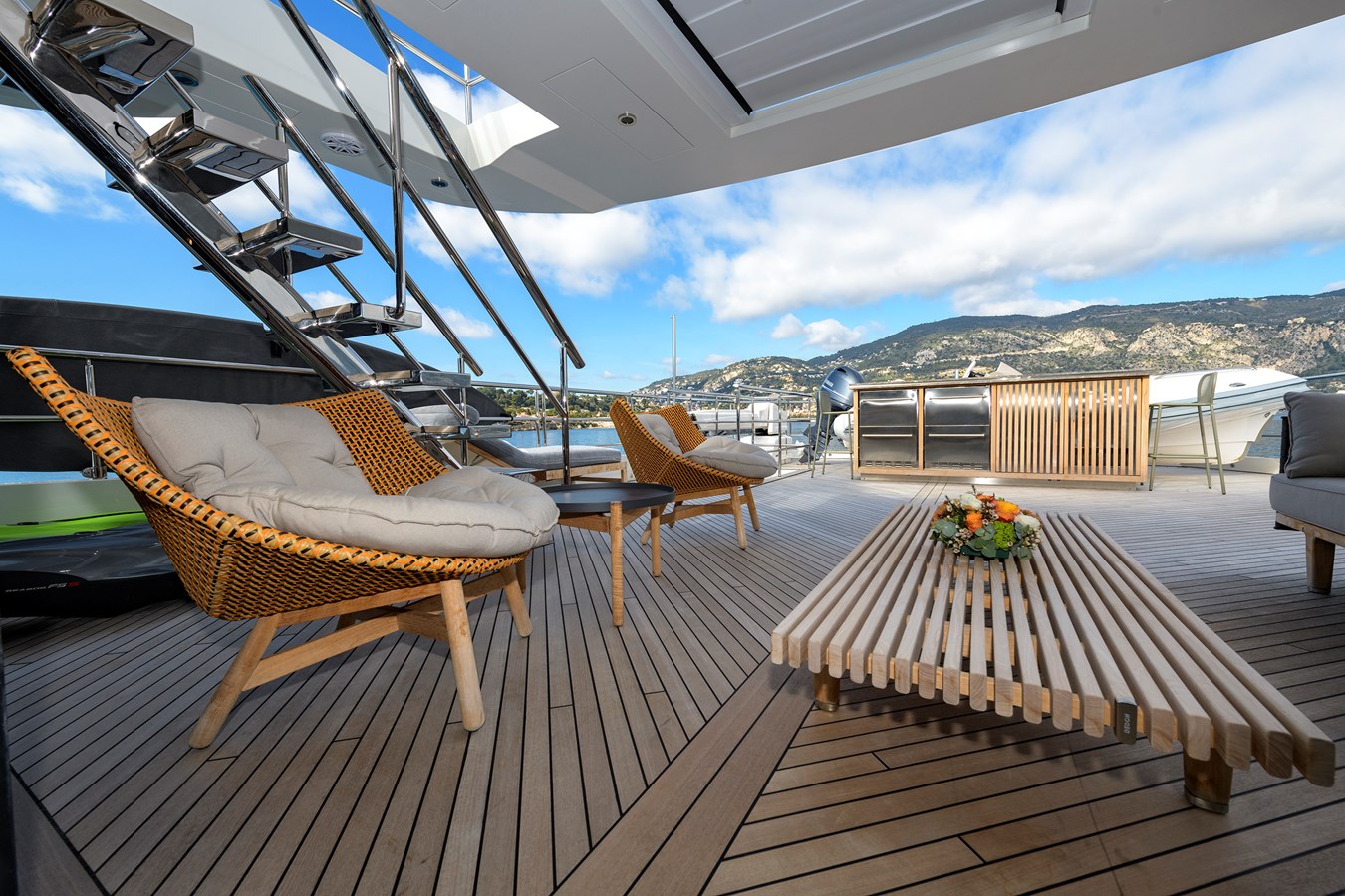 Blaundus Yachts Motor Yacht EBYSHINE For Sale