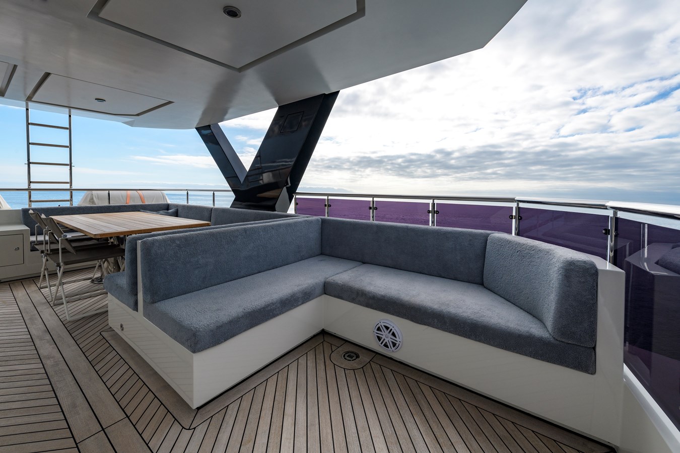 Blaundus Yachts Motor Yacht EBYSHINE For Sale