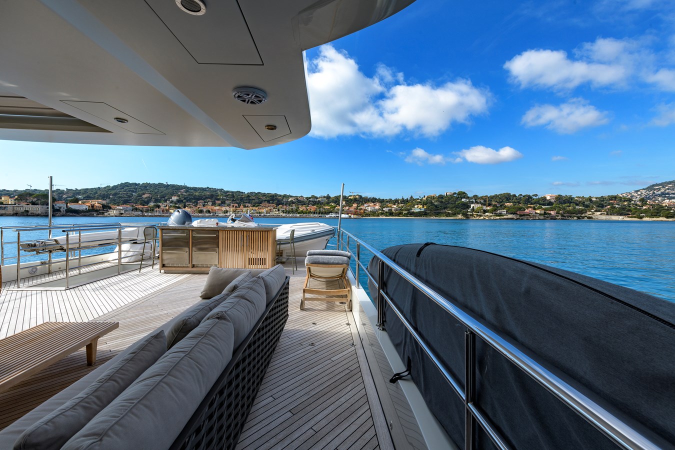 Blaundus Yachts Motor Yacht EBYSHINE For Sale