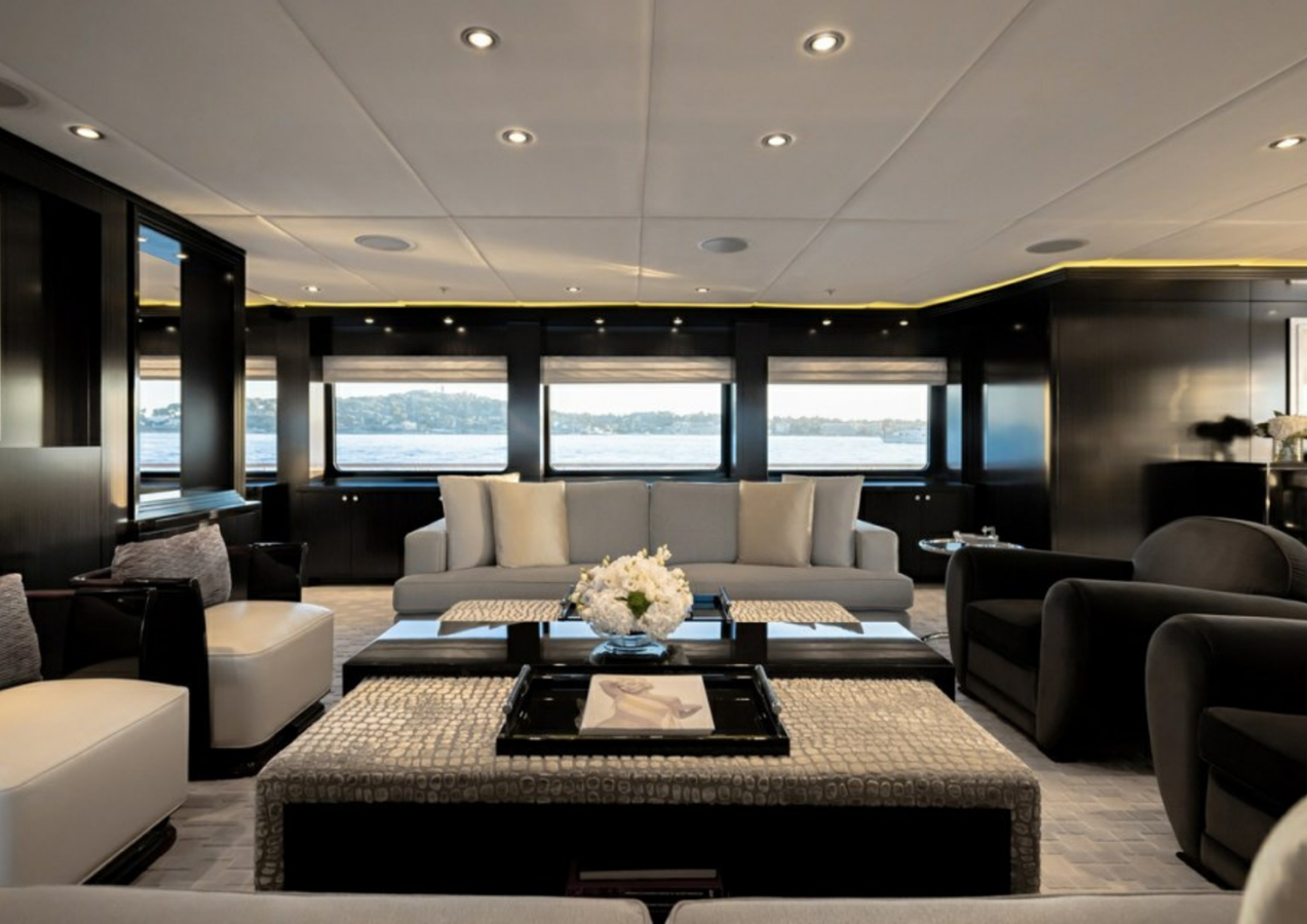 Trinity Yachts Motor Yacht CARPE DIEM For Sale
