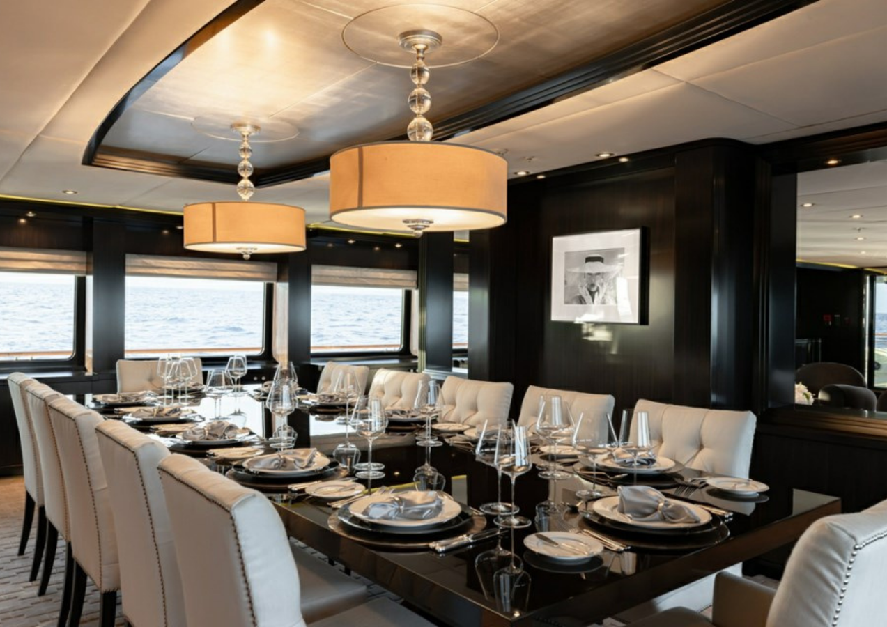 Trinity Yachts Motor Yacht CARPE DIEM For Sale