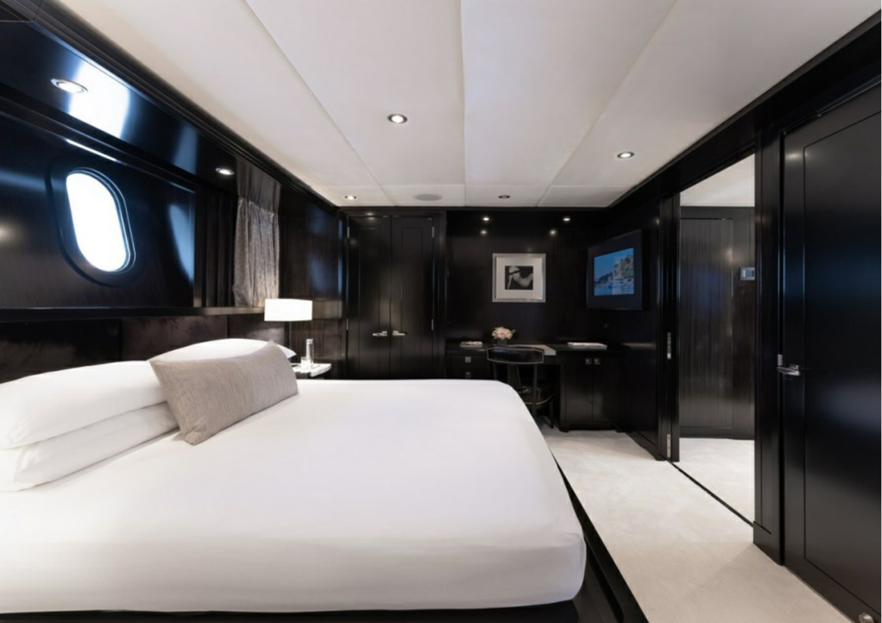 Trinity Yachts Motor Yacht CARPE DIEM For Sale