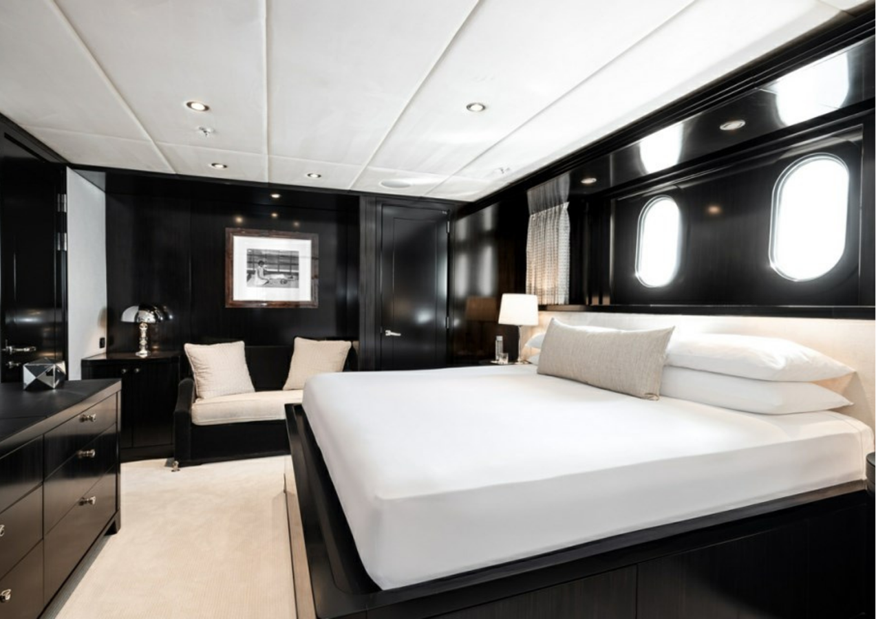 Trinity Yachts Motor Yacht CARPE DIEM For Sale