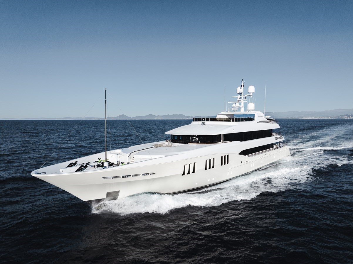 Trinity Yachts Motor Yacht CARPE DIEM For Sale