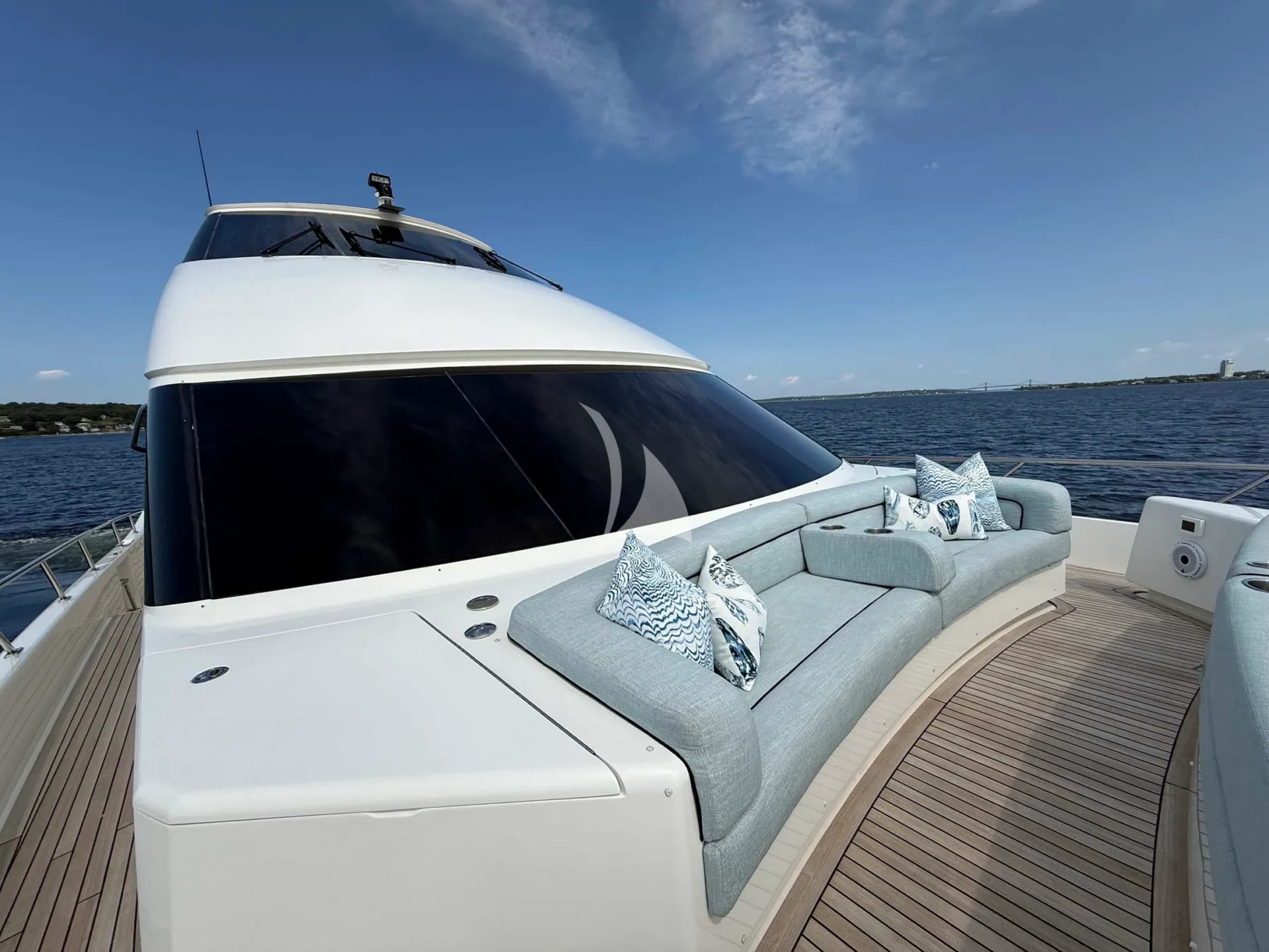 SOUTHERN SKY Charter Yacht