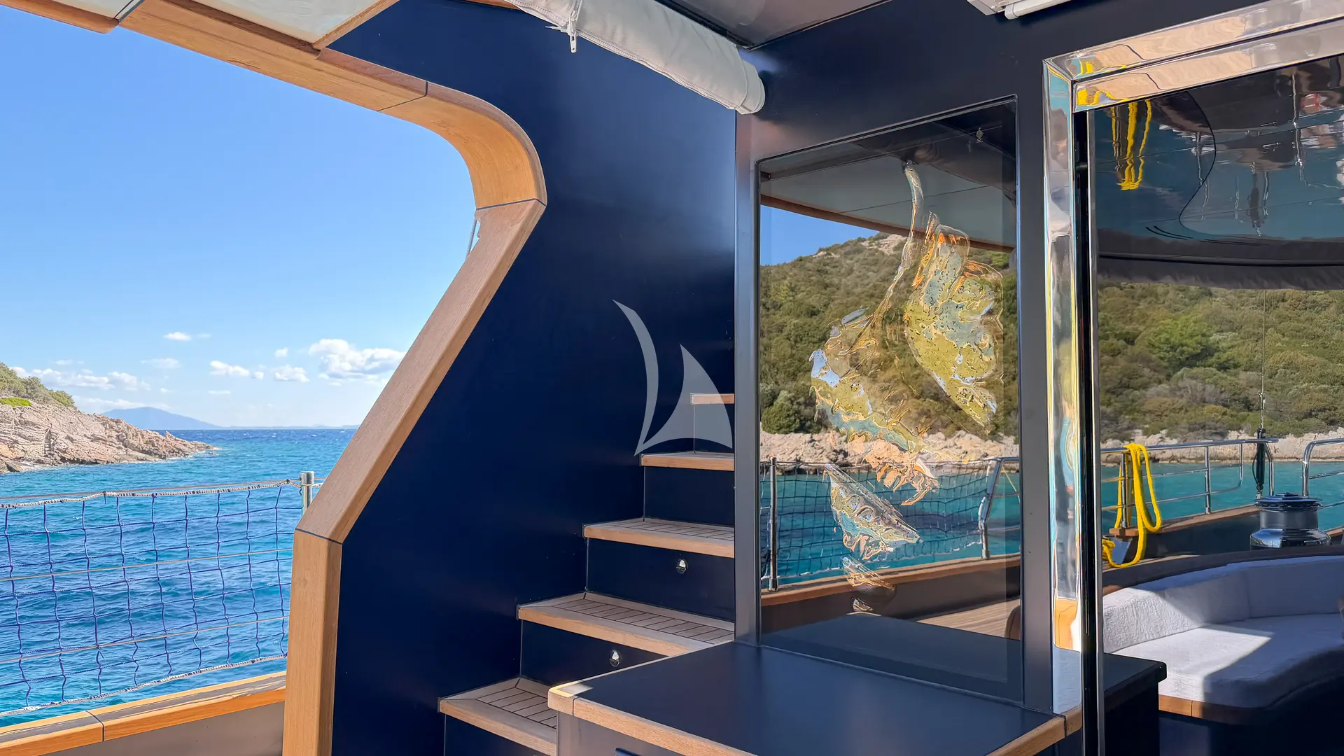 OGUZ KHAN Charter Yacht