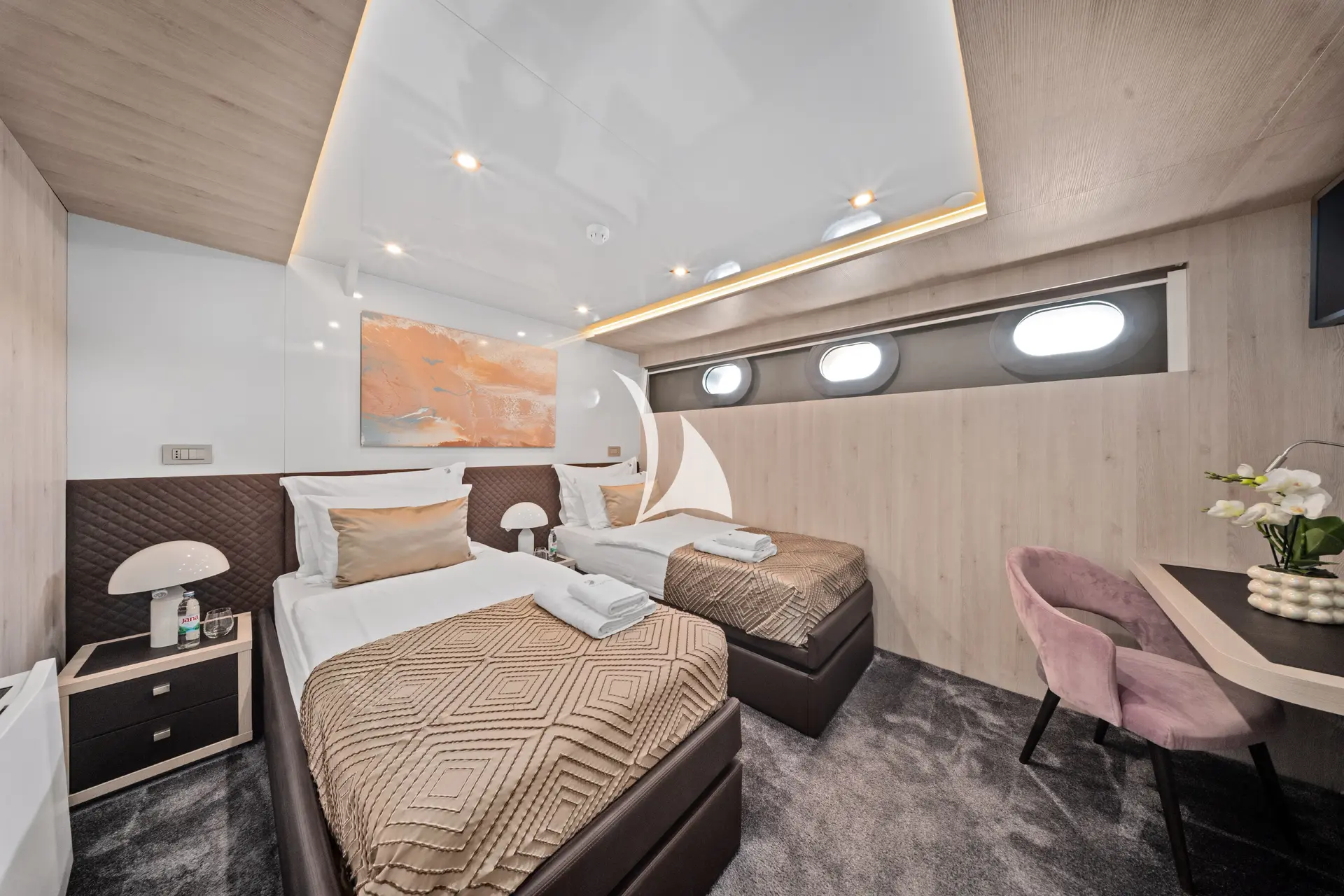 DALMATINO Charter Yacht