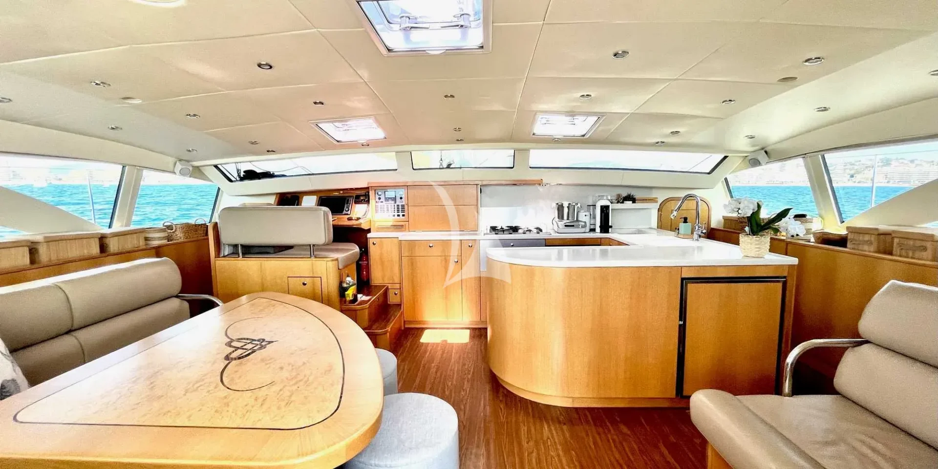 CURANTA CRIDHE Charter Yacht