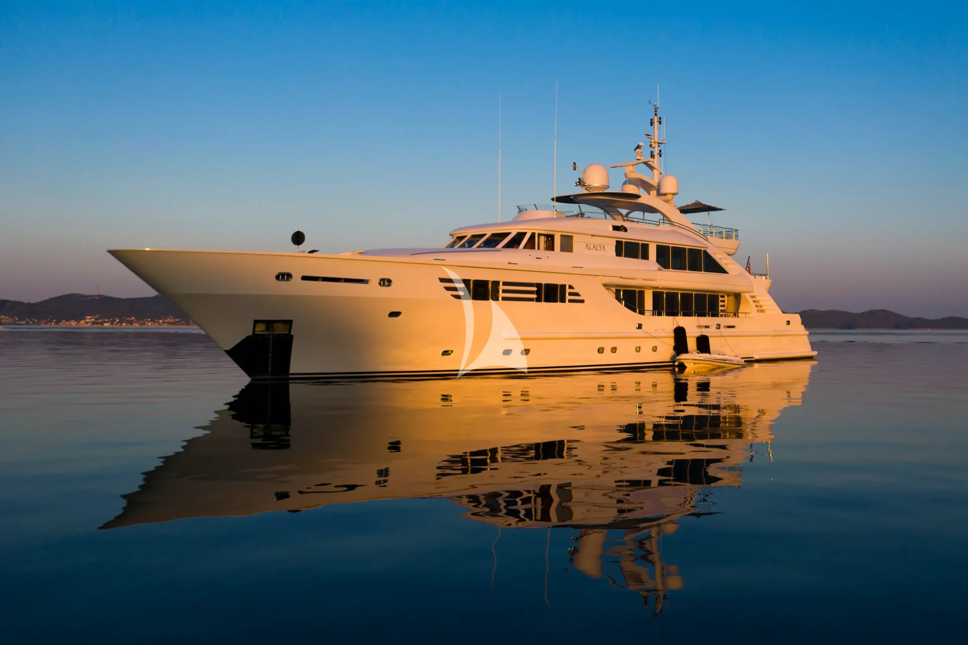 ALALYA Charter Yacht