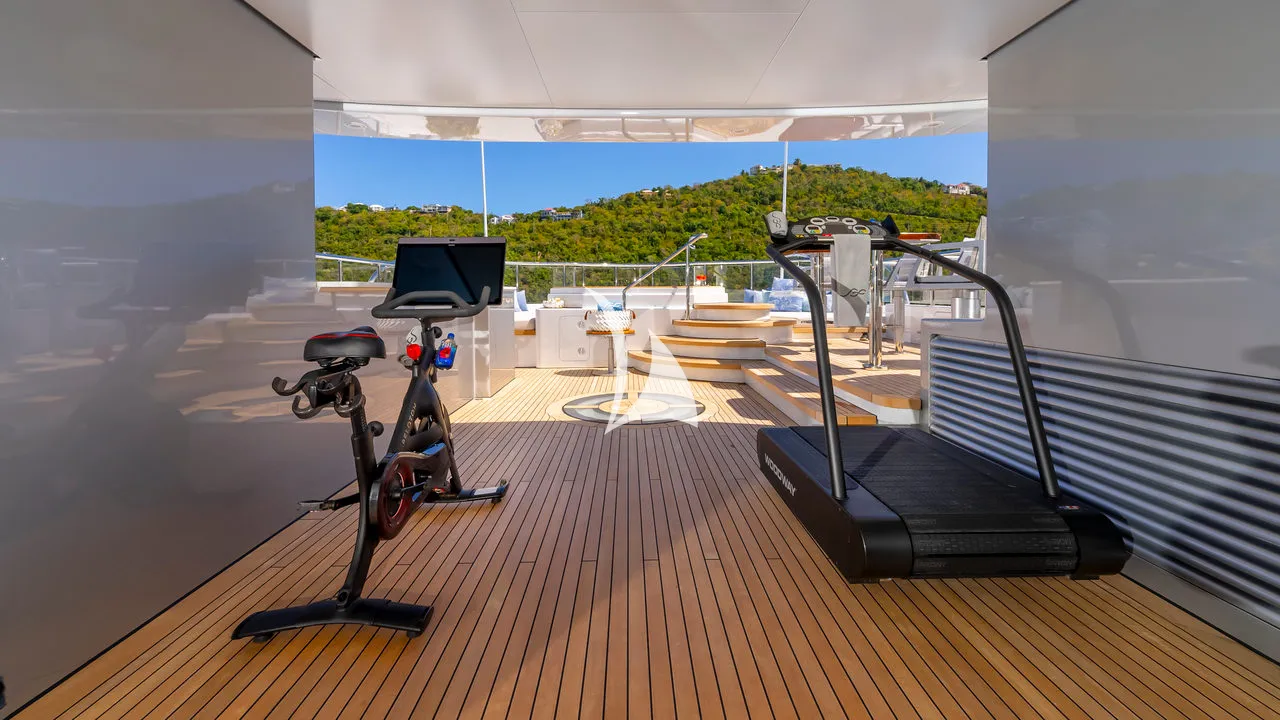 SCOTT FREE Charter Yacht