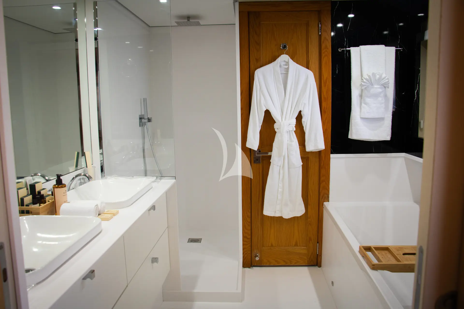 EVA Charter Yacht