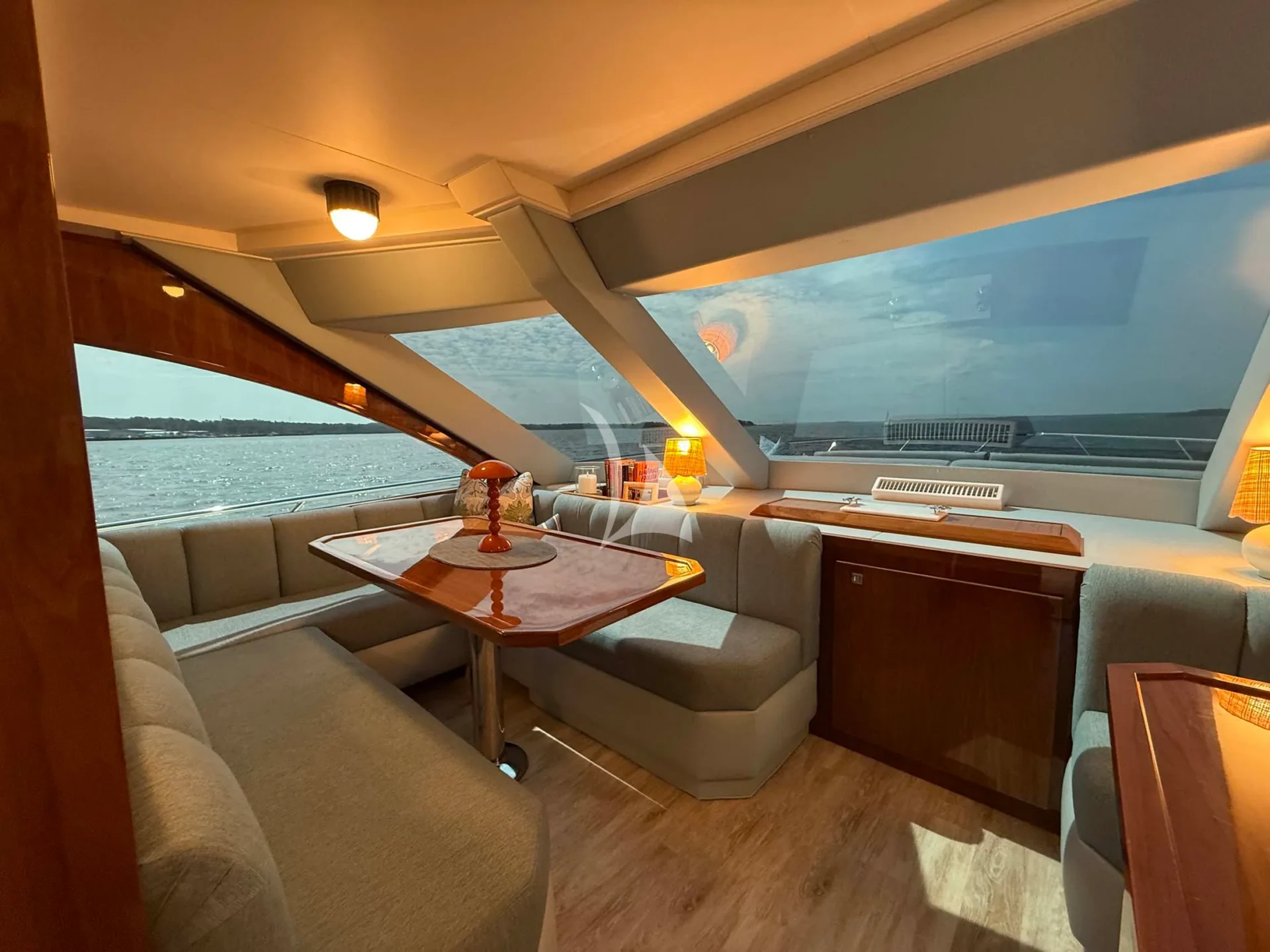 SOUTHERN SKY Charter Yacht