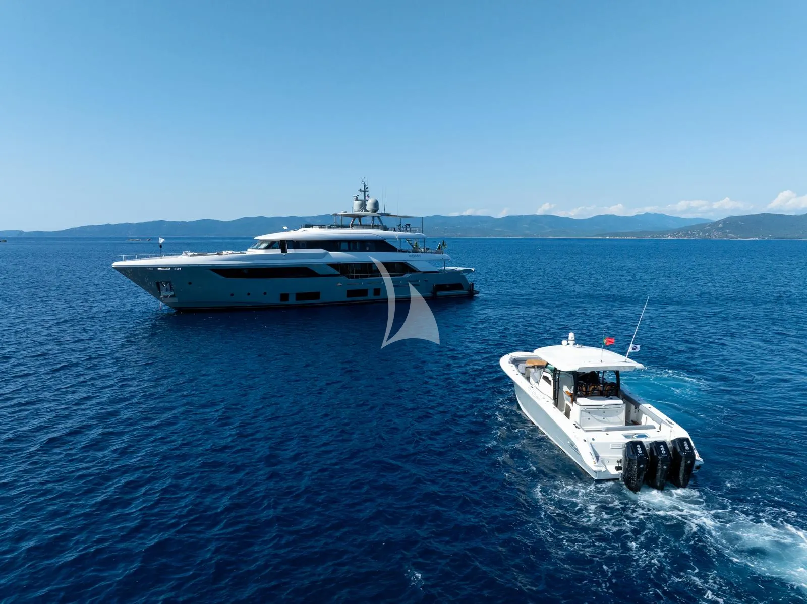 BIZMAN Charter Yacht