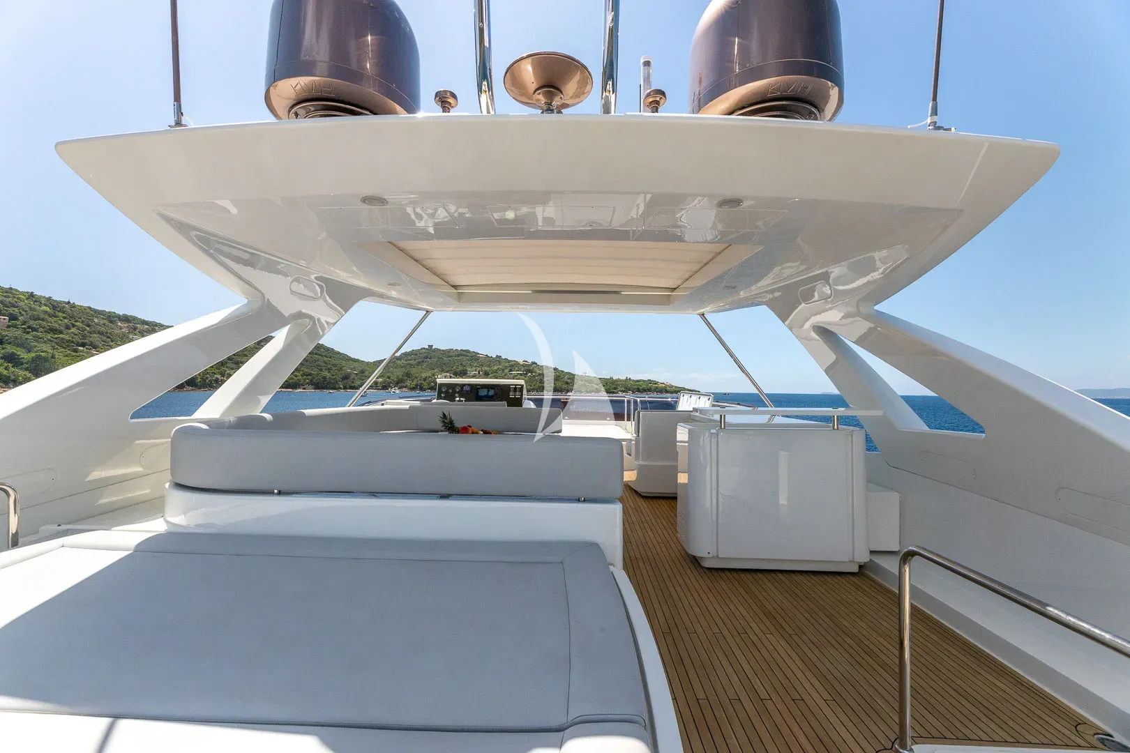LEON Charter Yacht