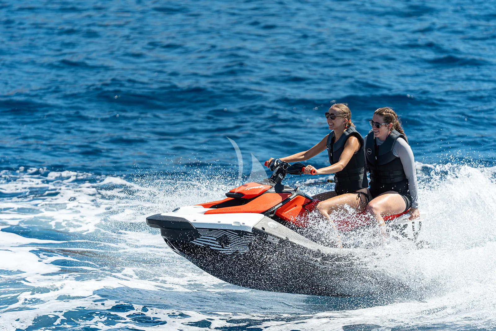 PAPER MOON Charter Yacht
