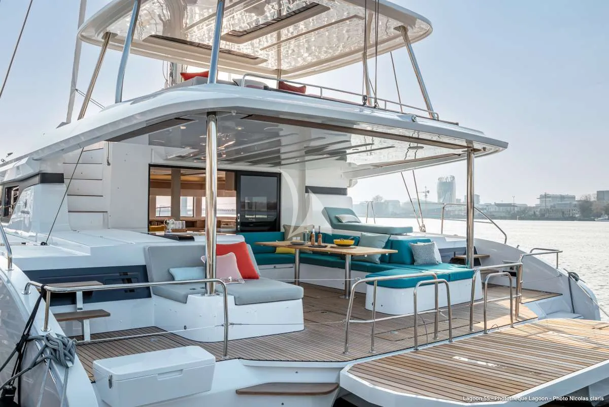 MILLENIUM Charter Yacht