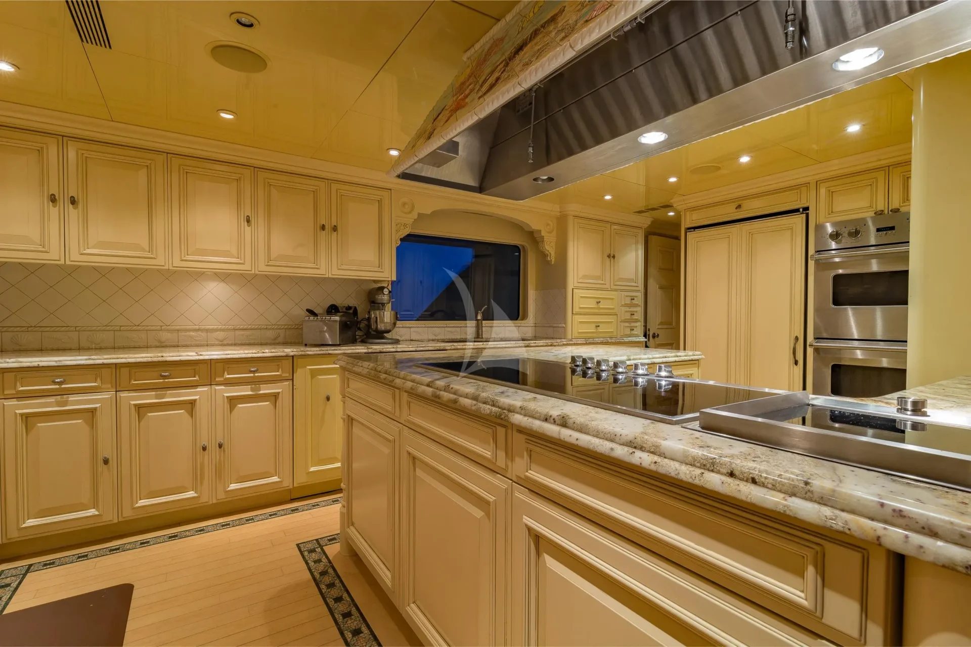I LOVE THIS BOAT Charter Yacht